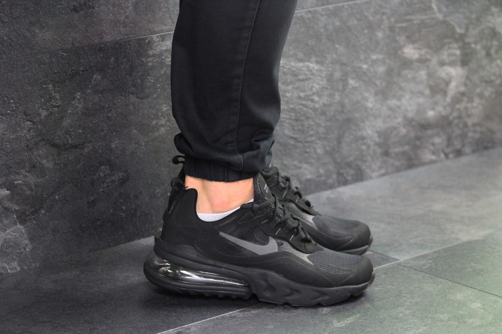 nike air max 270 react black 1350