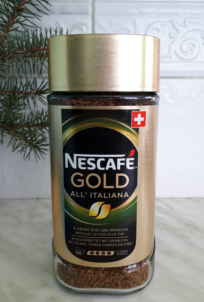 Nescafe gold растворимый 900. Nescafe Gold 200г. Нескафе Голд большая упаковка. Кофе Нескафе Голд большая упаковка. Кофе Нескафе Голд большая пакет.