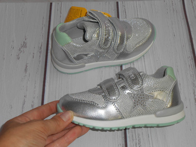 Кроссовки для девочки, фирма "Clіbее