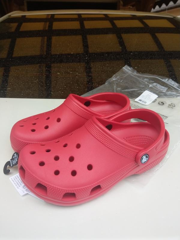 Crocs pepper outlet red