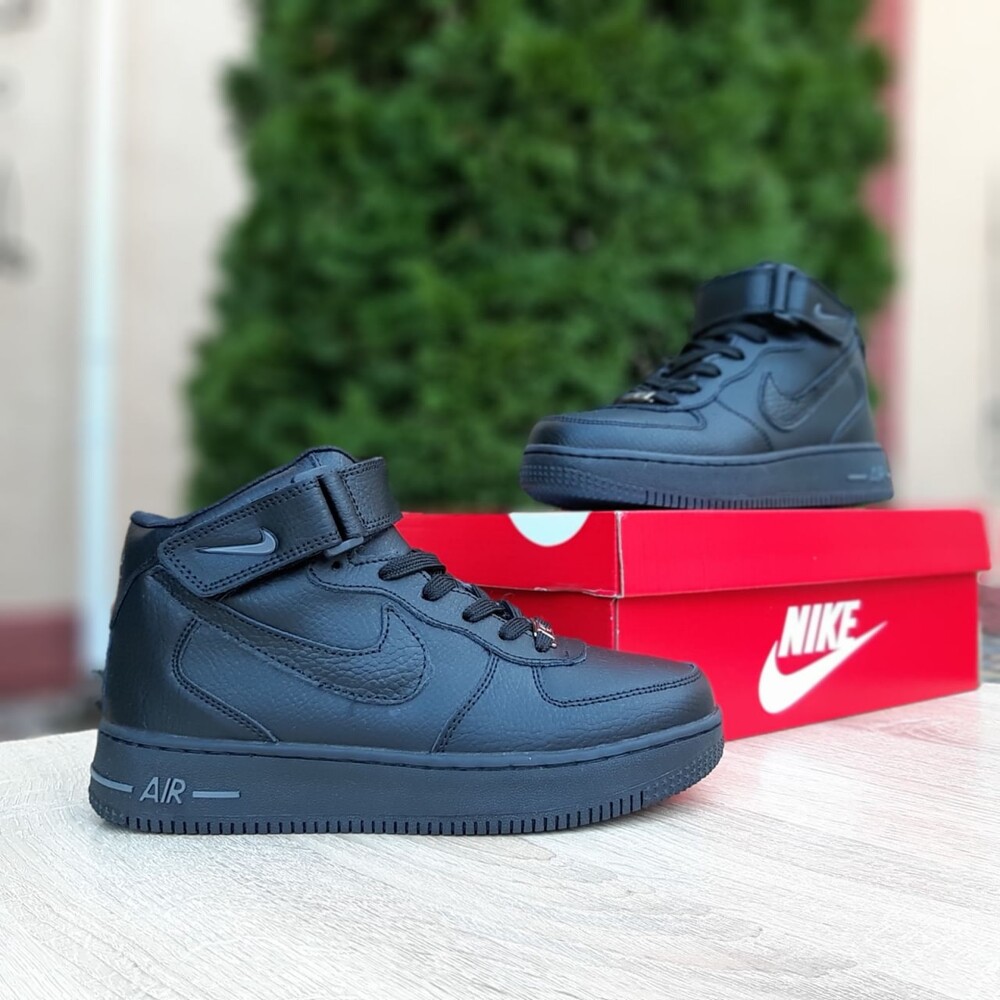 Зимові на меху nike air force 1 ' 82 , чорні 36-41р фото №1