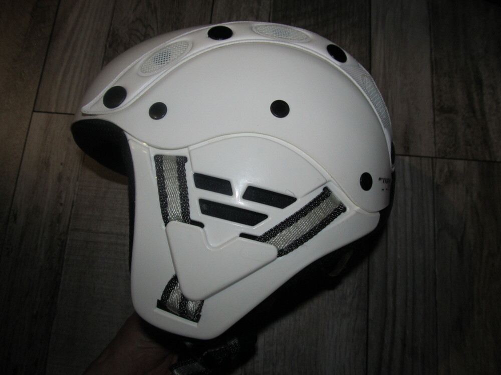 Slokker шлем горнолыжный р. 54-56см италия фото №1