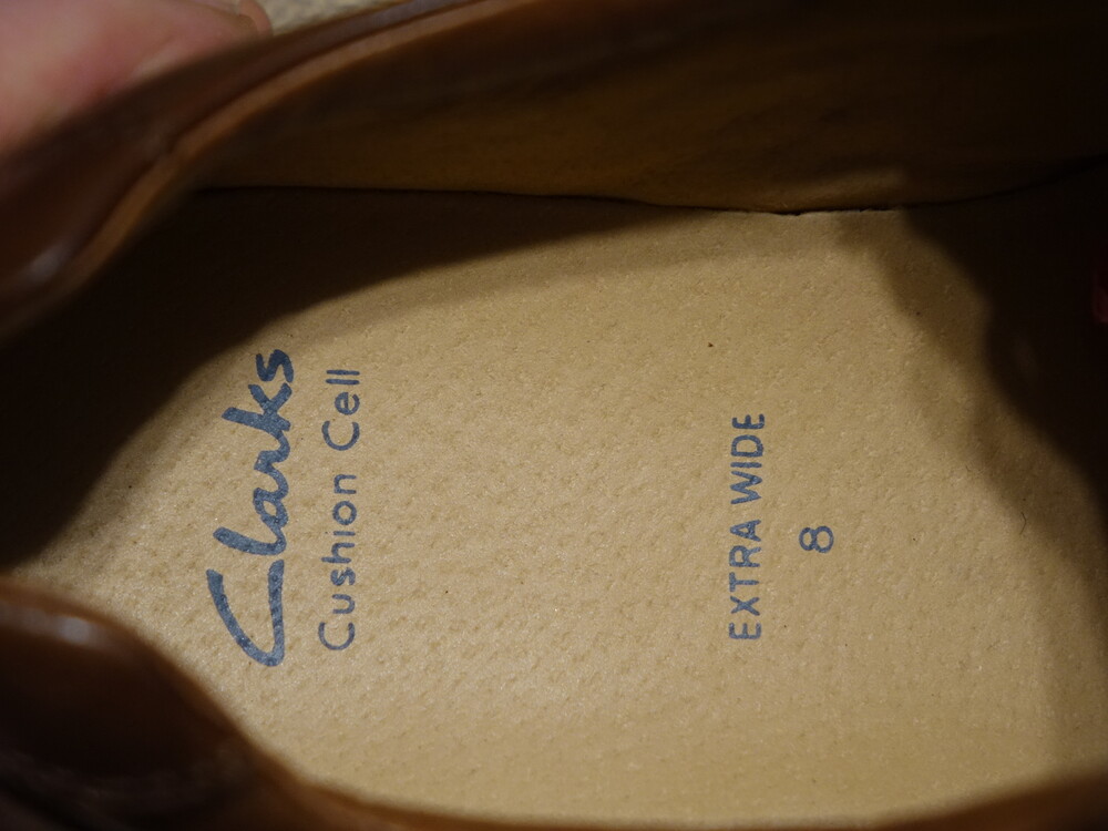 Clarks deals extra wide