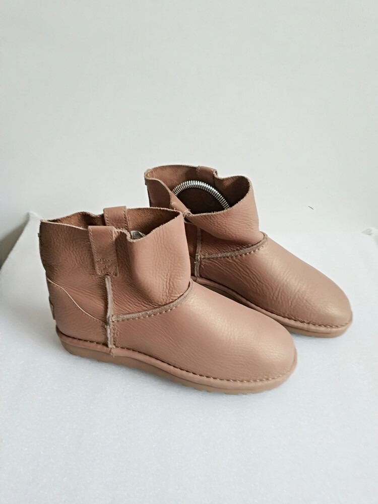 Кожаные деми ботинки угги classic unlined mini metallic ugg австралия(америка) оригинал фото №1