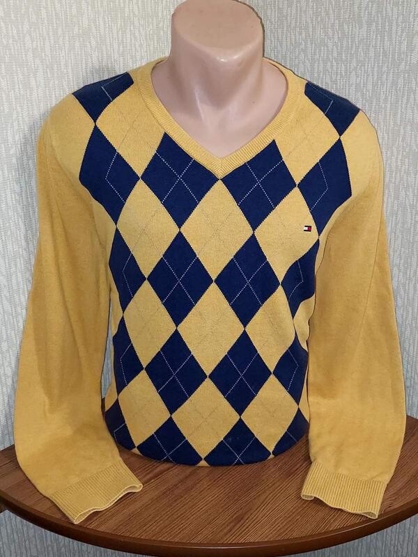 Шикарный хлопковый пуловер желтого цвета в ромбик tommy hilfiger, оригинал фото №1