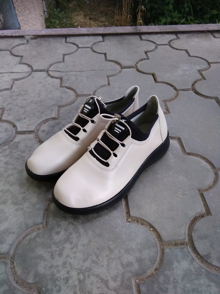 Туфли, кроссовки женские бежевые рр. 38, 41 фото №2