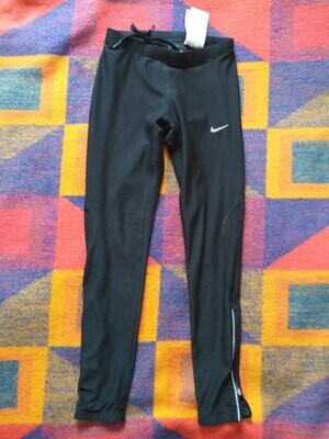 Леггинсы оригинал Nike на 8-10лет.