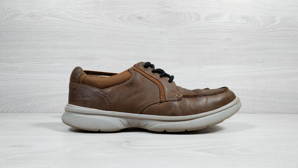 Шкіряні чоловічі кросівки clarks оригінал, розмір 44 фото №1