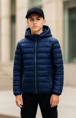 Демісезонні куртки хлопцям.