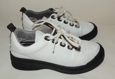 Туфлі rifellini 37 розмір 23,5 см устілка