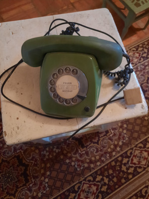 Телефон стационарный